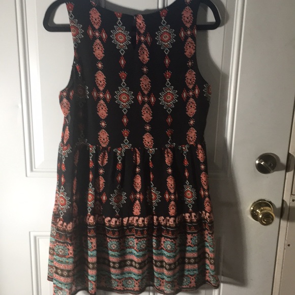 As U Wish beautiful black lace front sleeveless lined sheath midi dress size M - Picture 3 of 9